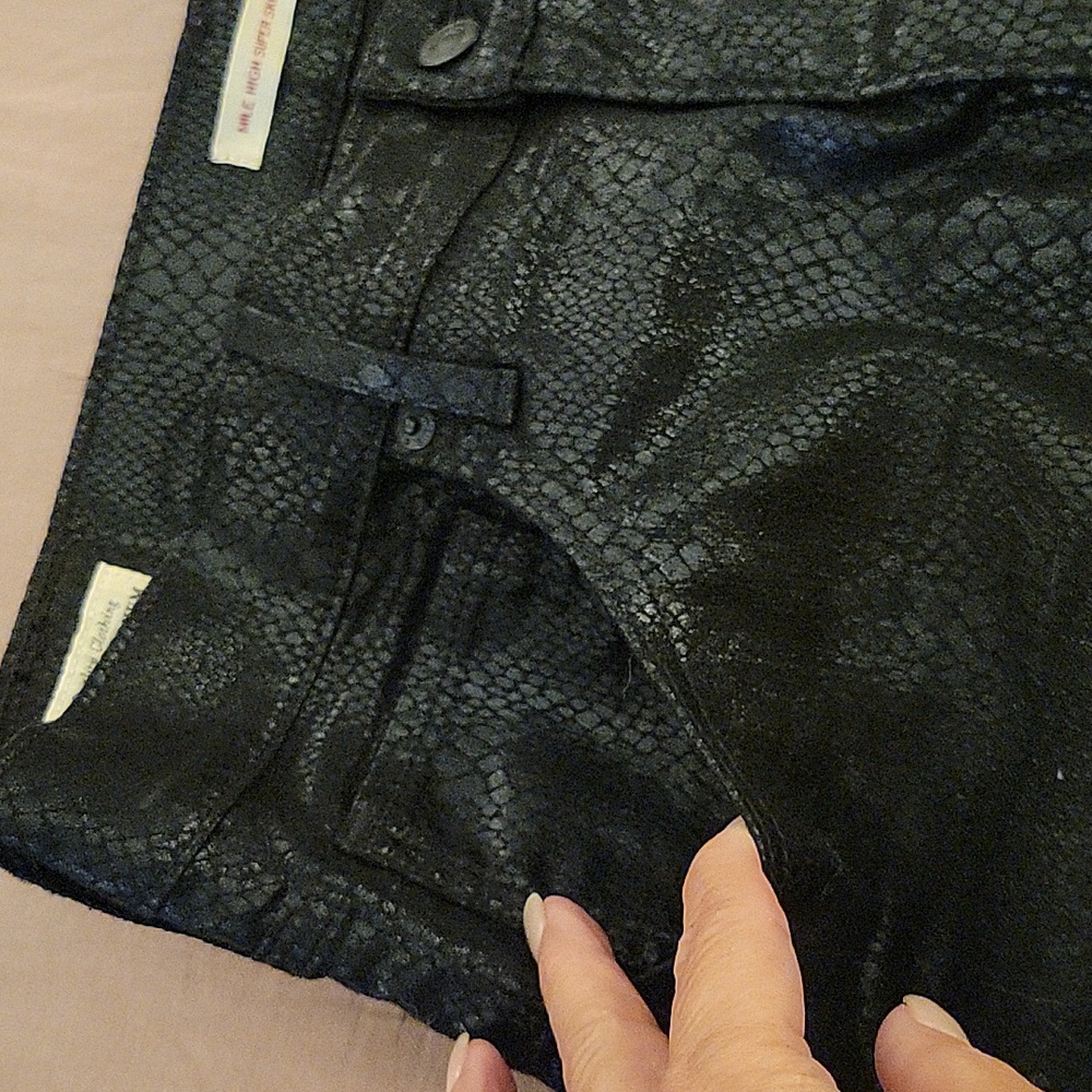 LEVI'S PREMIUM Black Snakeskin Mile High Stretch Jeans - Picture 5 of 10